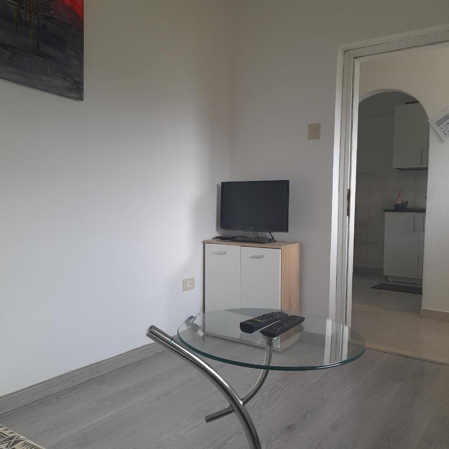 Apartma Mari Appartement Lucija Buitenkant foto